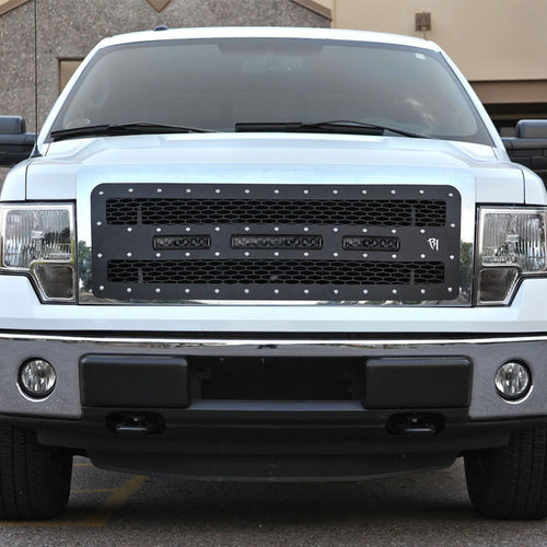 RIGID Industries 40-Inch SR-Series Pro Midnight Spot LED Light Bar