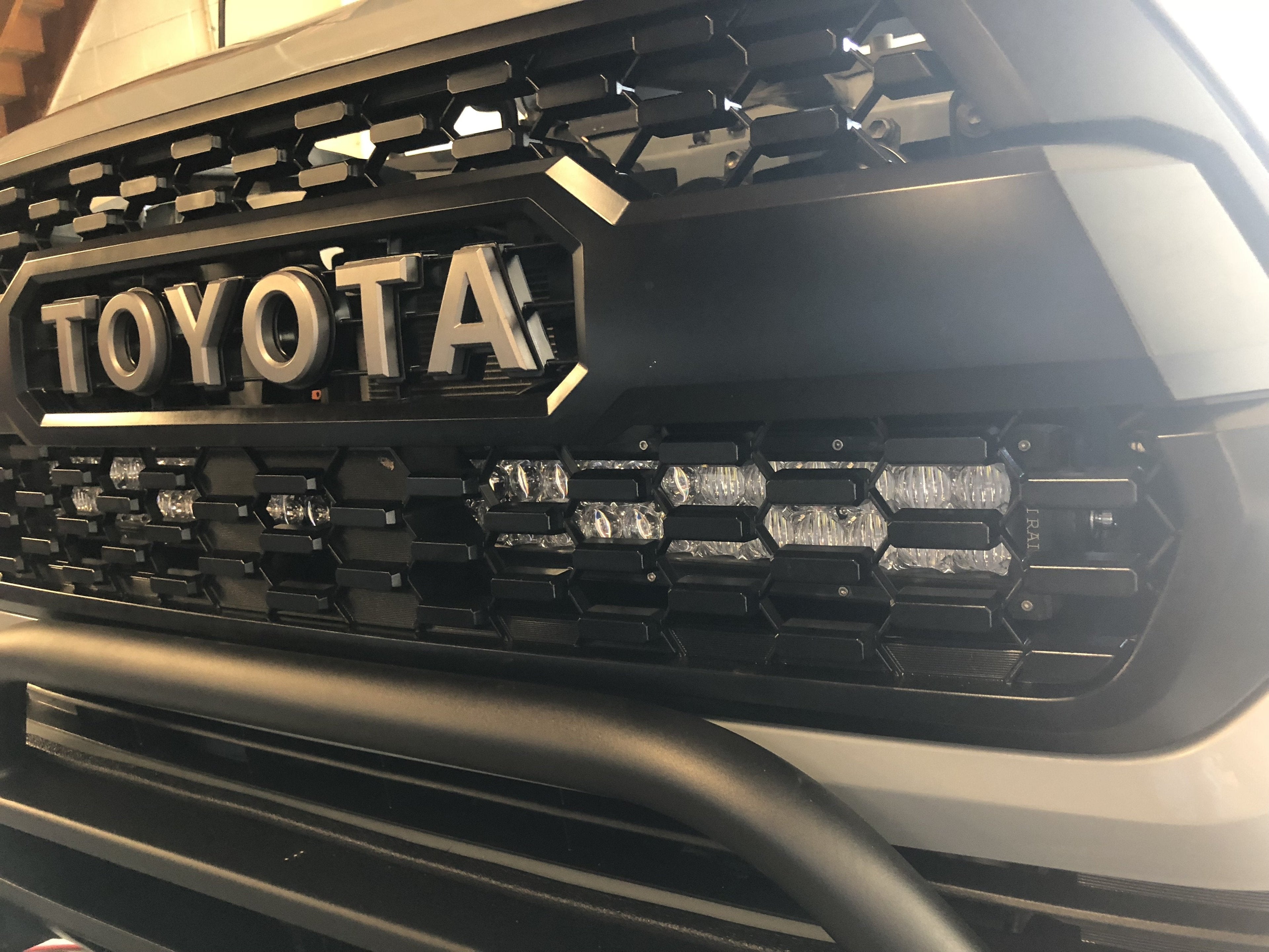 32" Upper Grille LED Light Bar Brackets Kit For 2016-2023 Toyota Tacoma