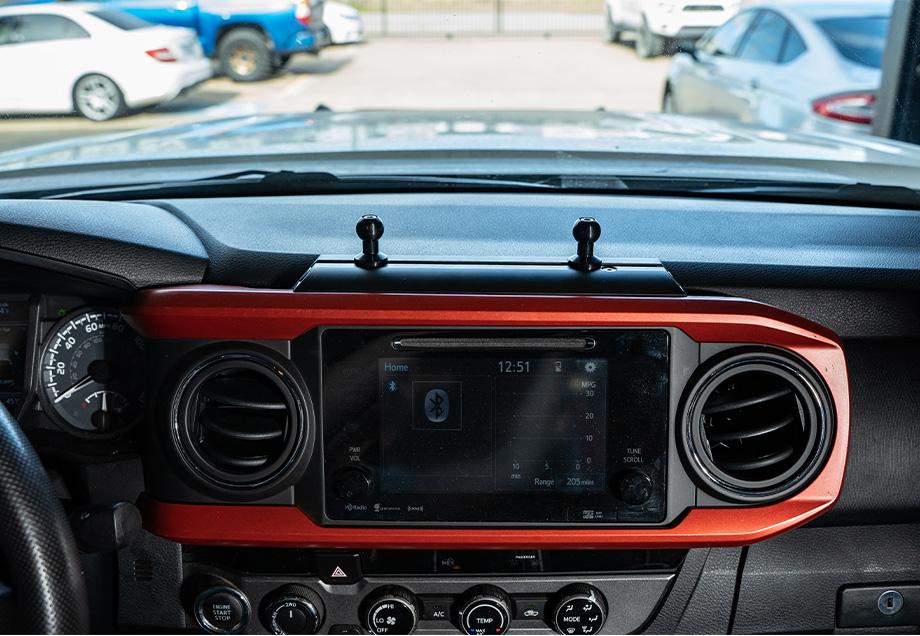 Dash Accessory Mount For 2016-2023 Toyota Tacoma